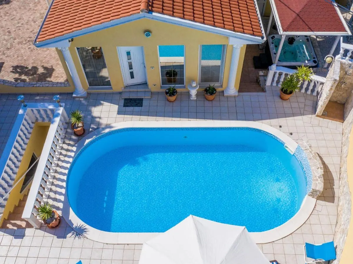 Vintage Villa In Istria Near Sea Labin